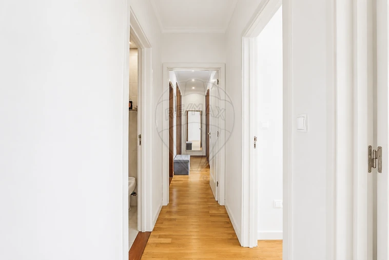 Apartamento T3 para Venda em Moreira Foto 15