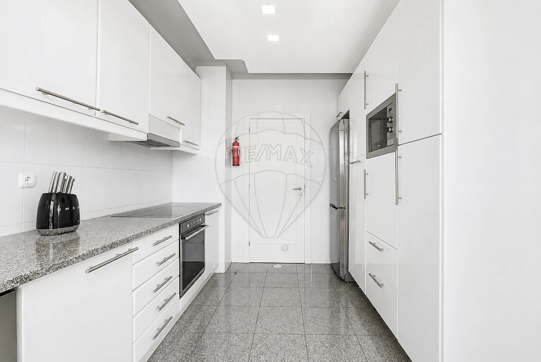 Apartamento T3 para Venda em Moreira Foto 8