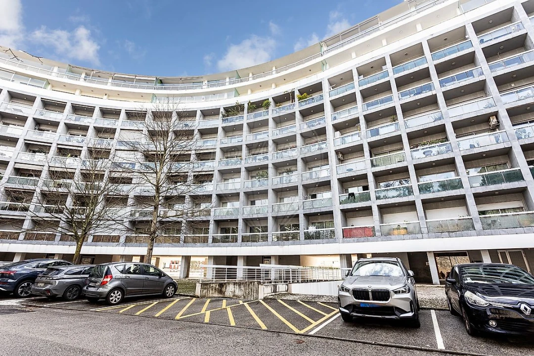 Apartamento T5 para Venda em Algés, Linda-A-Velha e Cruz Quebrada-Dafundo Foto 33
