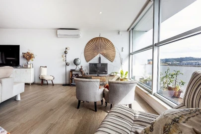 Apartamento T5 para Venda em Algés, Linda-A-Velha e Cruz Quebrada-Dafundo