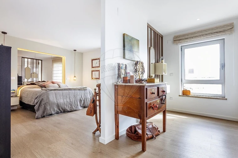 Apartamento T5 para Venda em Algés, Linda-A-Velha e Cruz Quebrada-Dafundo Foto 25