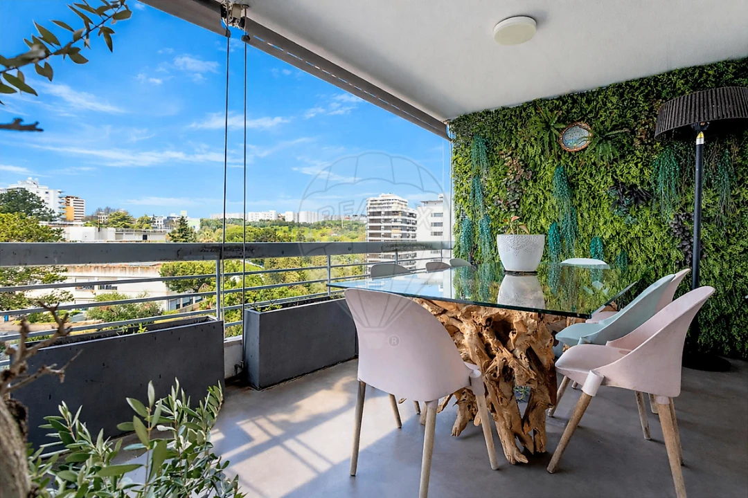 Apartamento T5 para Venda em Algés, Linda-A-Velha e Cruz Quebrada-Dafundo Foto 30