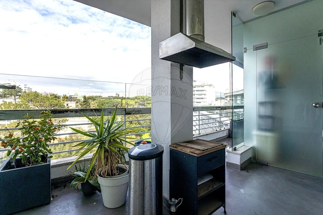 Apartamento T5 para Venda em Algés, Linda-A-Velha e Cruz Quebrada-Dafundo Foto 13