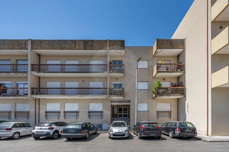 Apartamento T3 para Venda em Braga (Maximinos, Sé e Cividade) Foto 16