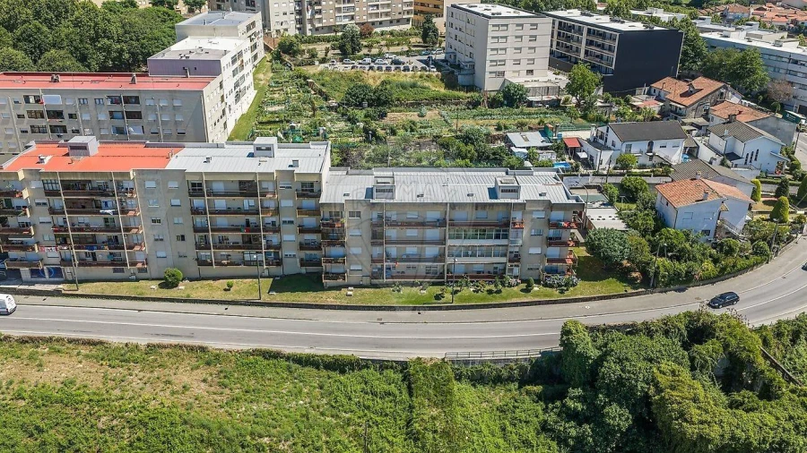 Apartamento T3 para Venda em Braga (Maximinos, Sé e Cividade) Foto 18