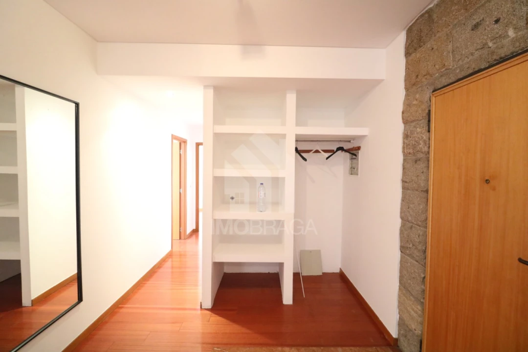 Apartamento T2 para Venda em São Vitor (Braga) Foto 12
