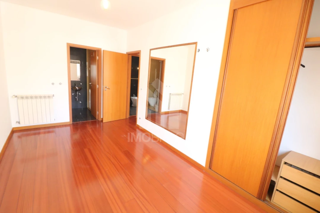 Apartamento T2 para Venda em São Vitor (Braga) Foto 14