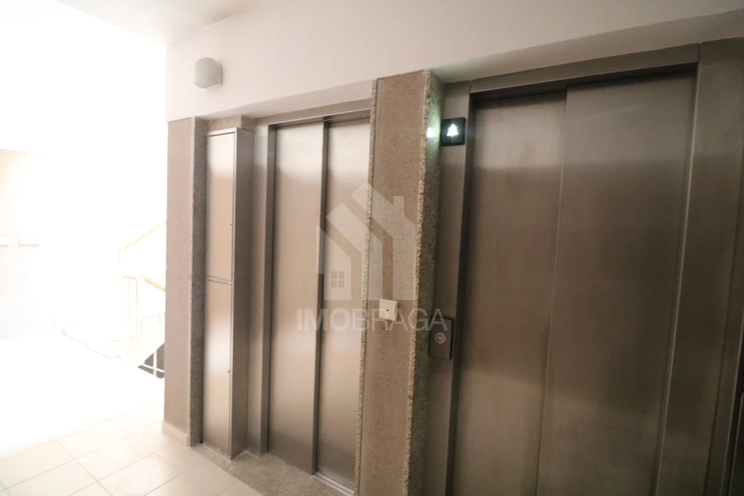Apartamento T2 para Venda em São Vitor (Braga) Foto 18