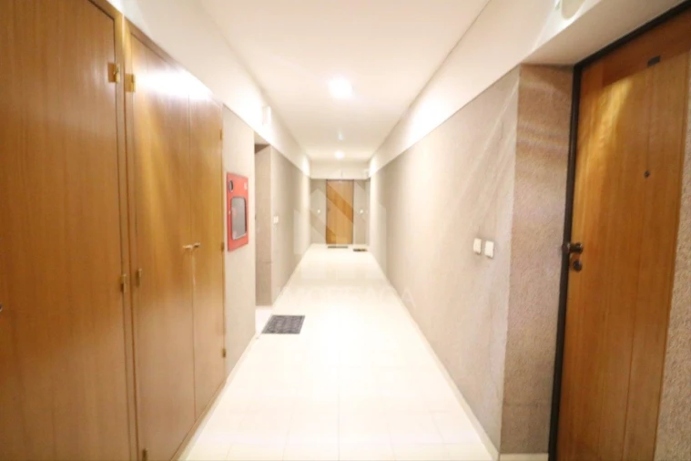 Apartamento T2 para Venda em São Vitor (Braga) Foto 4