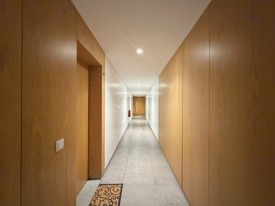 Apartamento T2 para Arrendamento em Canidelo Foto 34