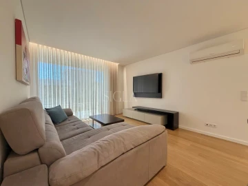 Apartamento T2 para Arrendamento em Canidelo
