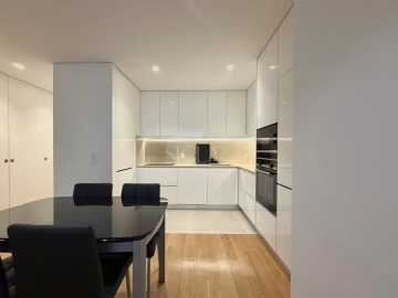 Apartamento T2 para Arrendamento em Canidelo