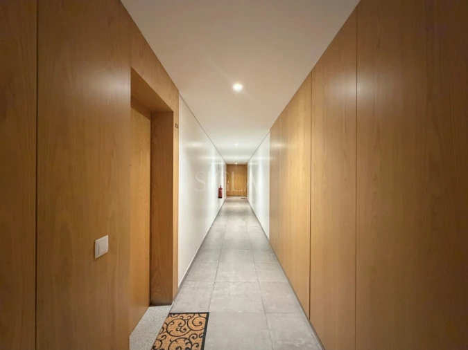Apartamento T2 para Arrendamento em Canidelo Foto 34