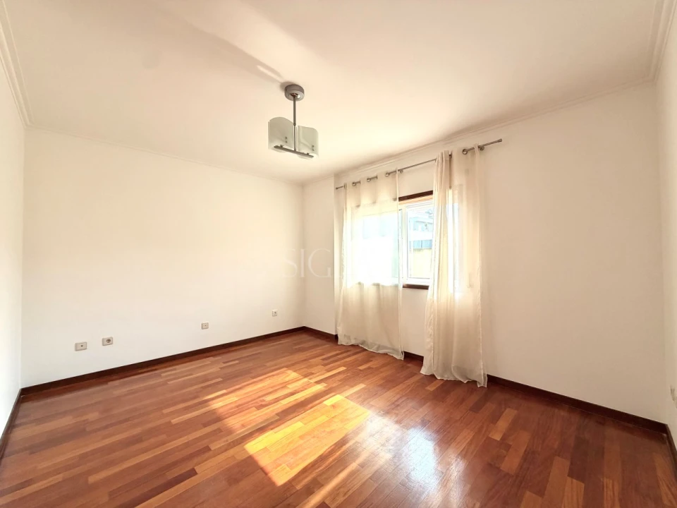 Apartamento T2 para Arrendamento em Gulpilhares e Valadares Foto 14