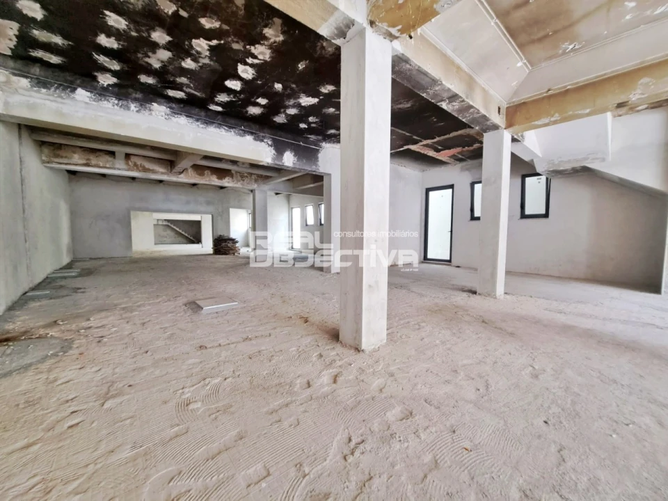 Loja para Arrendamento em Matosinhos e Leça da Palmeira Foto 2