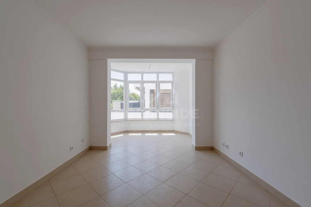 Apartamento T2 para Venda em Cascais e Estoril Foto 1