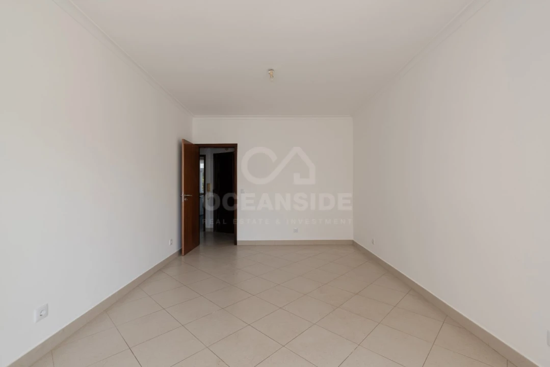 Apartamento T2 para Venda em Cascais e Estoril Foto 3