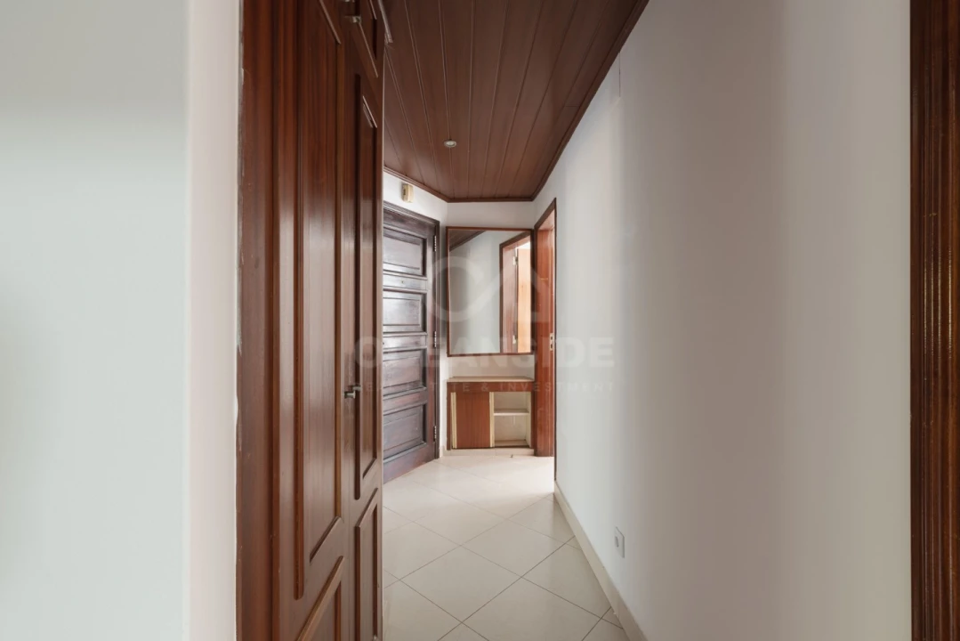 Apartamento T2 para Venda em Cascais e Estoril Foto 11