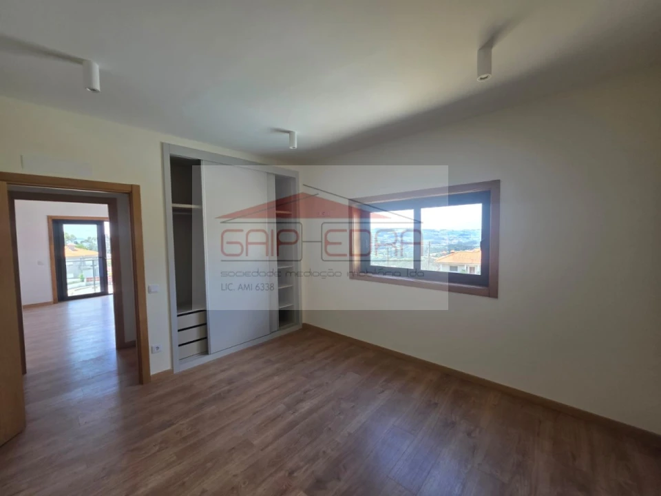 Moradia T4 para Venda em Margaride, Várzea, Lagares, Varziela, Moure Foto 28