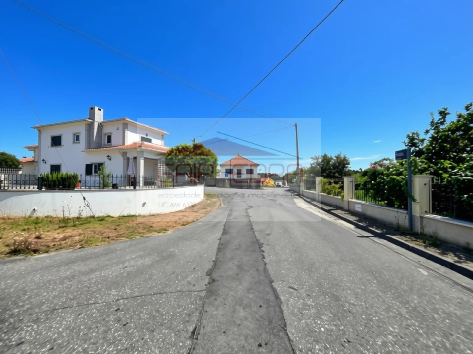 Terreno para Venda em Recardães e Espinhel Foto 10
