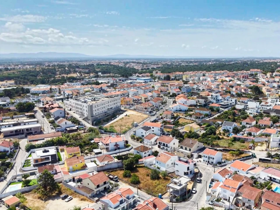 Moradia T3 para Venda em Charneca de Caparica e Sobreda Foto 32