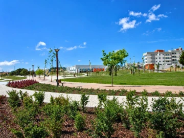 Moradia T3 para Venda em Charneca de Caparica e Sobreda