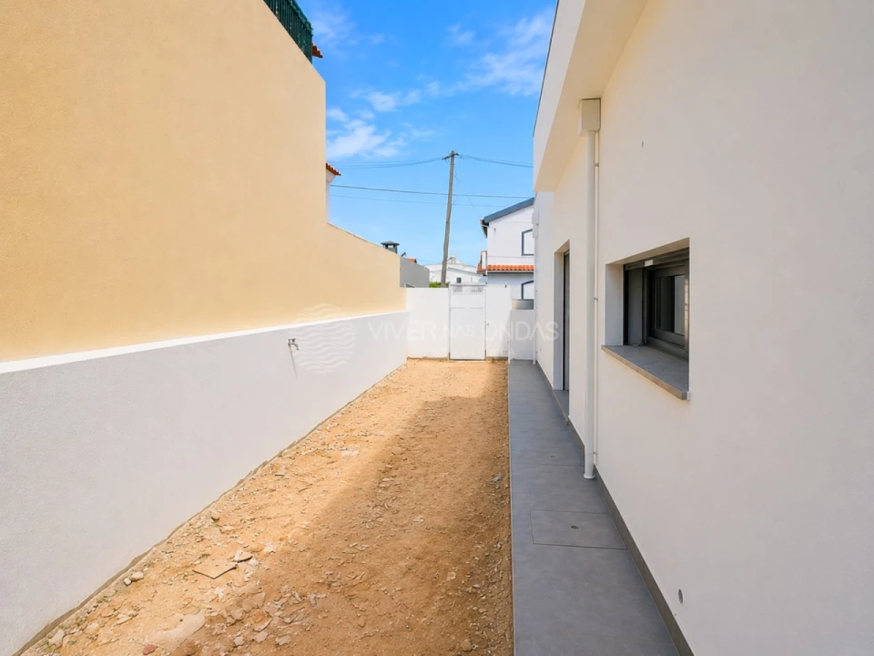 Moradia T3 para Venda em Fernao Ferro Foto 20