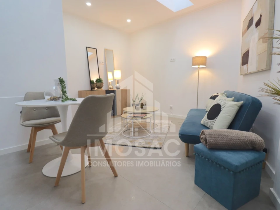 Apartamento T3 para Venda em Benfica Foto 1