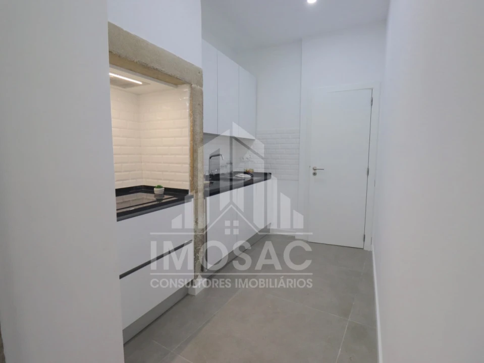 Apartamento T3 para Venda em Benfica Foto 23
