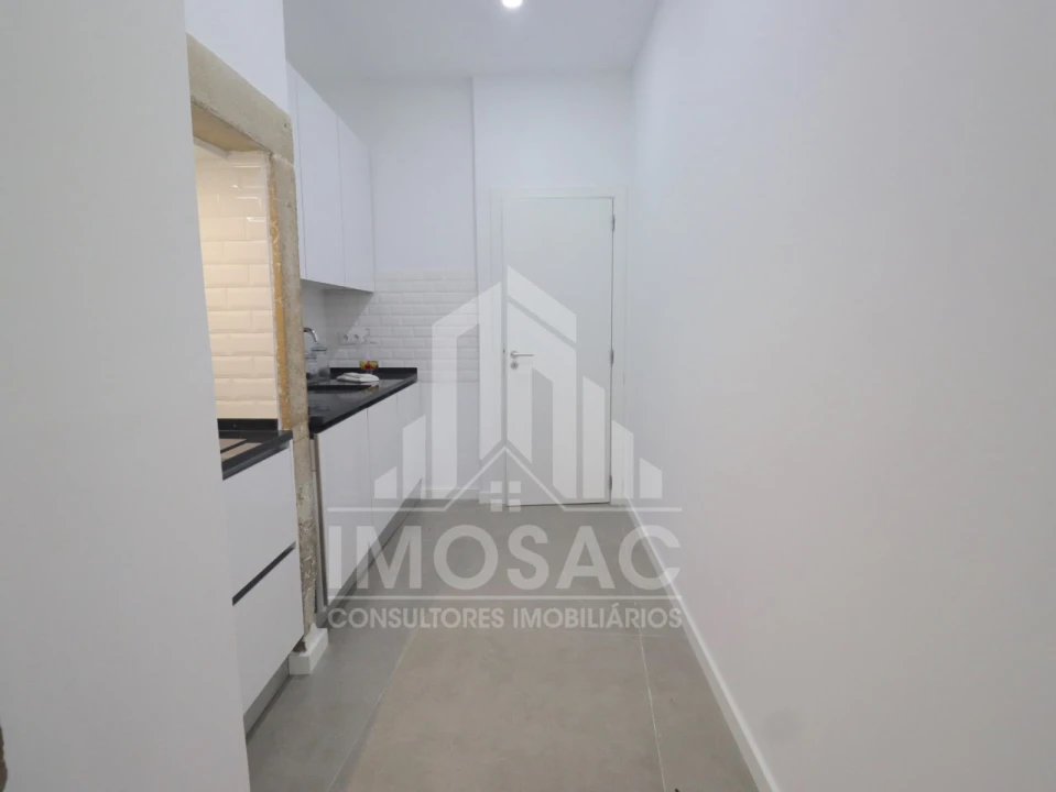 Apartamento T3 para Venda em Benfica Foto 24
