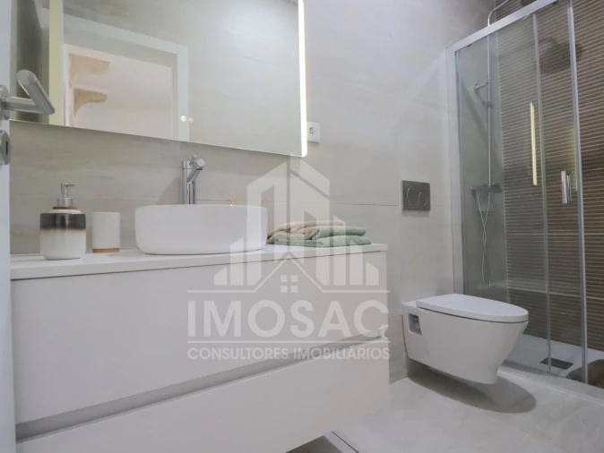 Apartamento T3 para Venda em Benfica Foto 5
