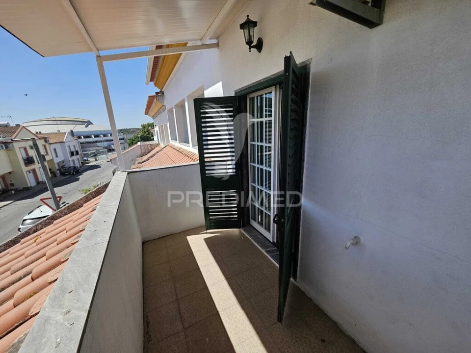 Moradia T3 para Venda em São Bras e São Lourenço Foto 13