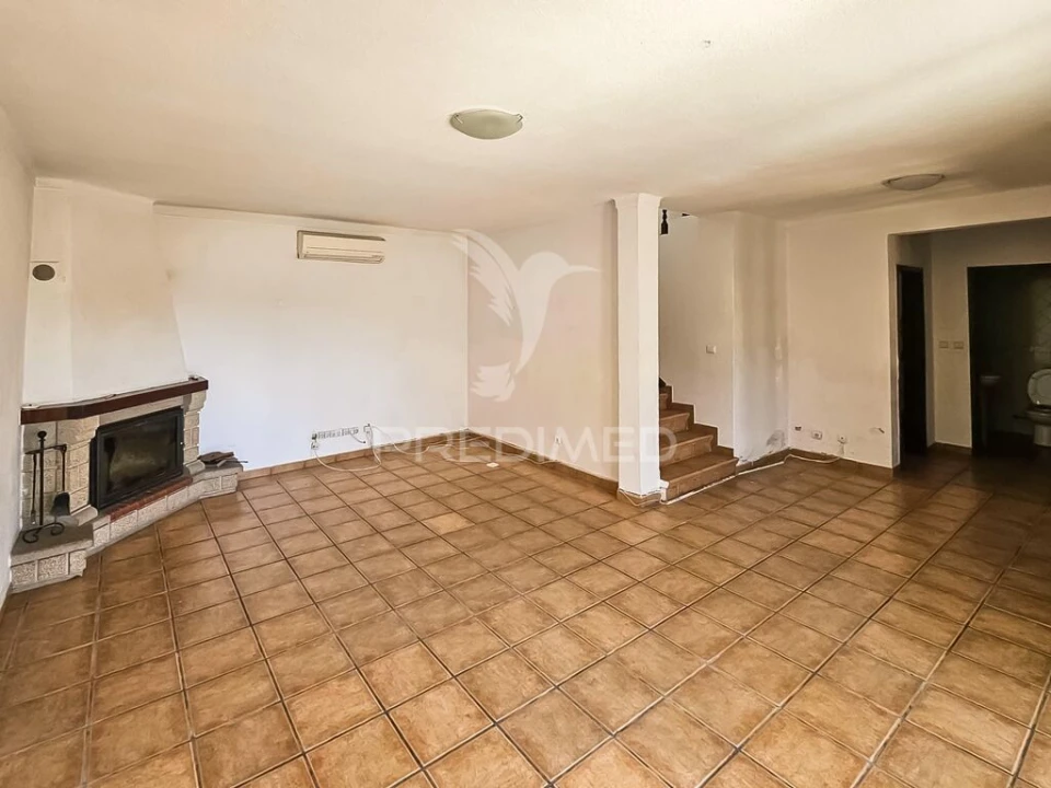 Moradia T3 para Venda em São Bras e São Lourenço Foto 2