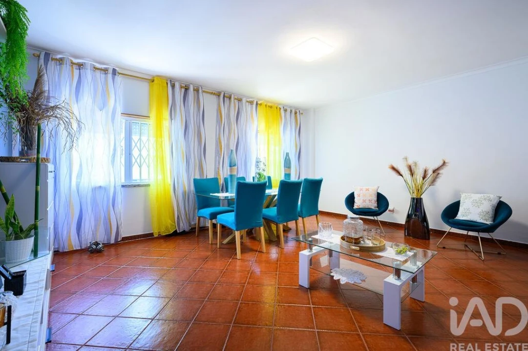 Apartamento T3 para Venda em Pinhal Novo Foto 2