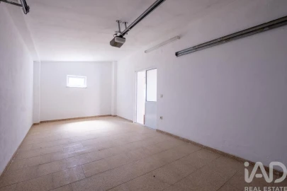 Moradia T3 para Venda em Vila Nova