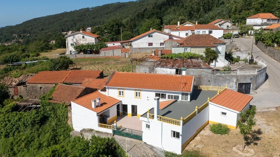 Moradia T3 para Venda em Vila Nova