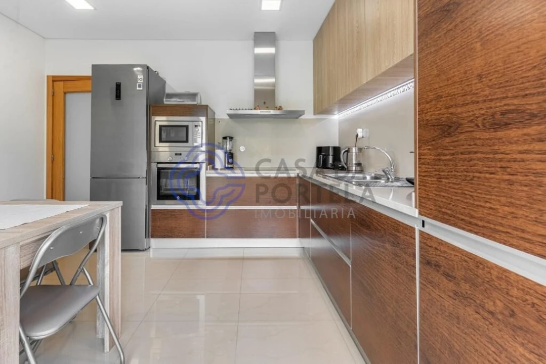 Apartamento T3 para Venda em Ruivães e Novais Foto 19
