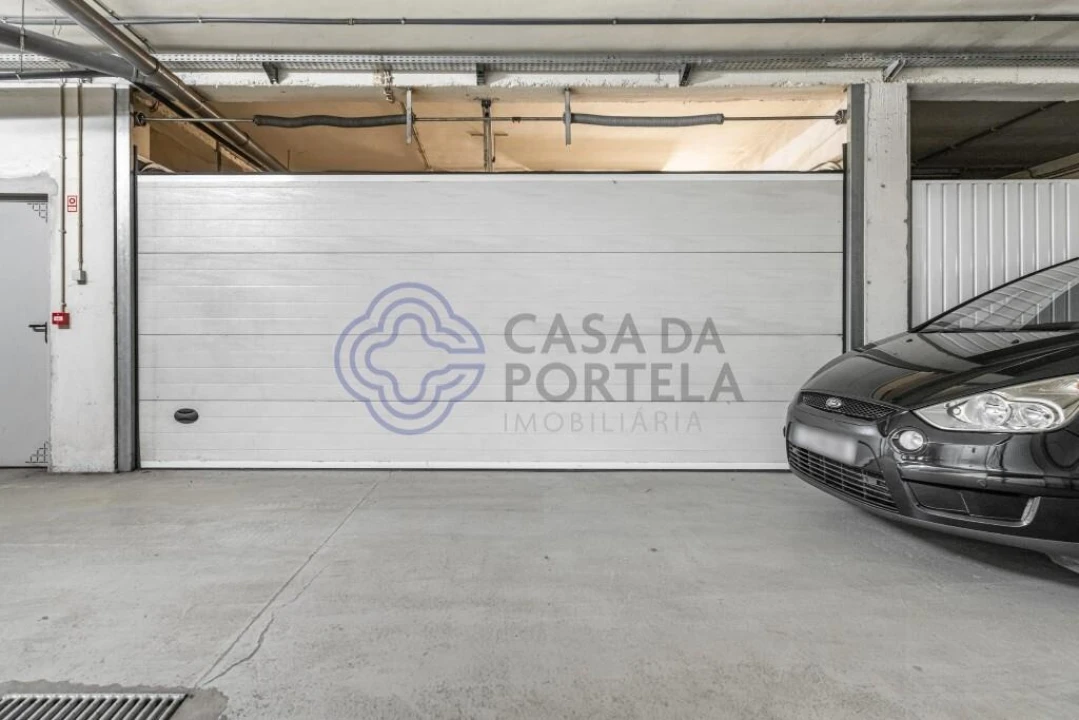 Apartamento T3 para Venda em Ruivães e Novais Foto 23