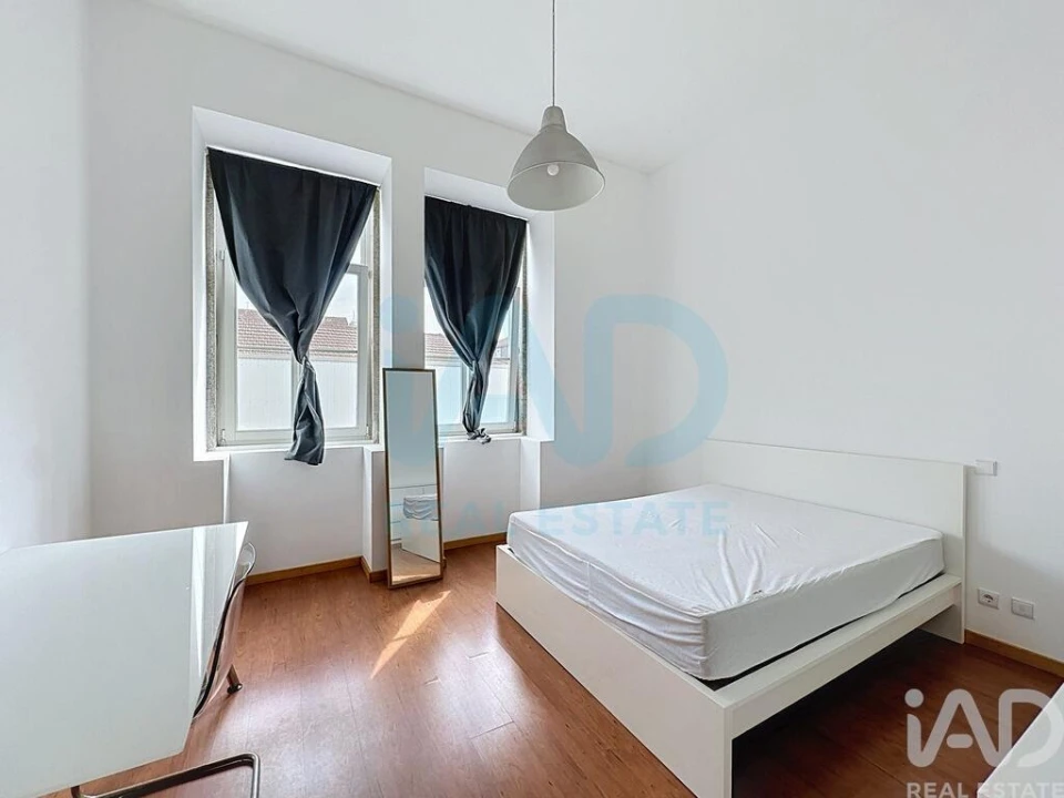 Apartamento T1 para Arrendamento em Paranhos Foto 6