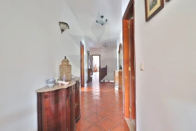Moradia T3 para Venda em Vila Verde e Barbudo