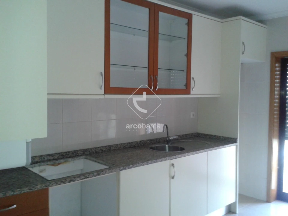 Apartamento T1 para Arrendamento em Ermesinde Foto 2