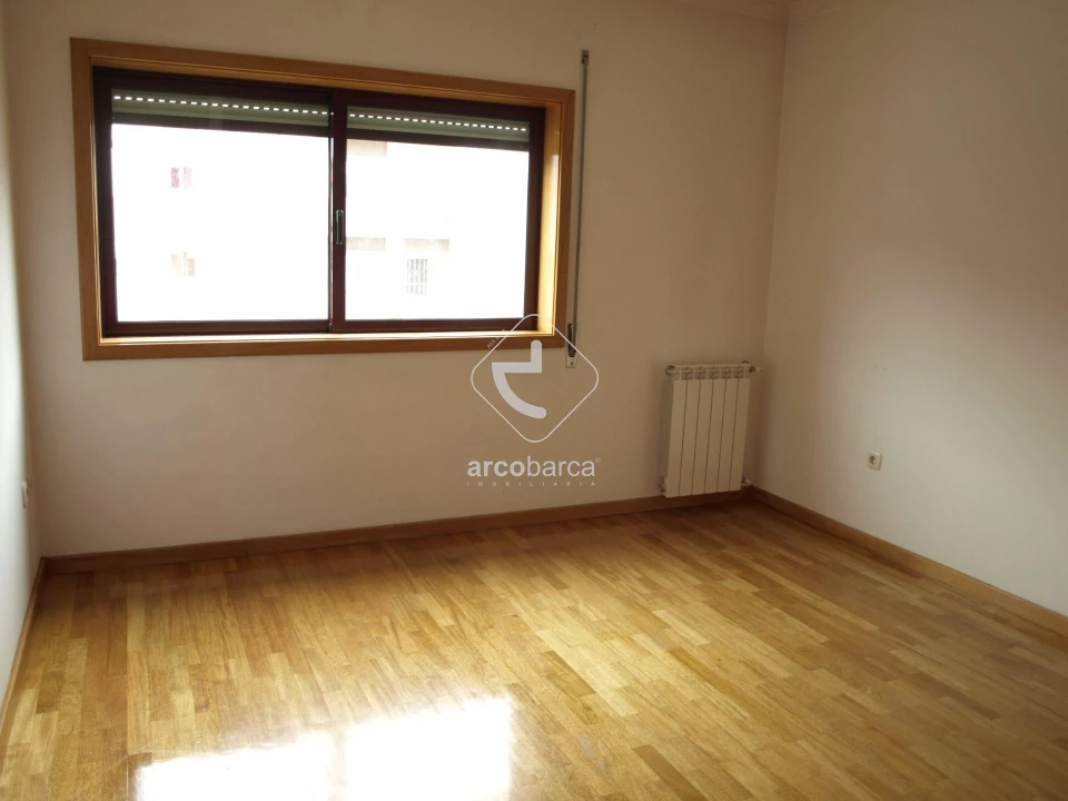Apartamento T1 para Arrendamento em Ermesinde Foto 7