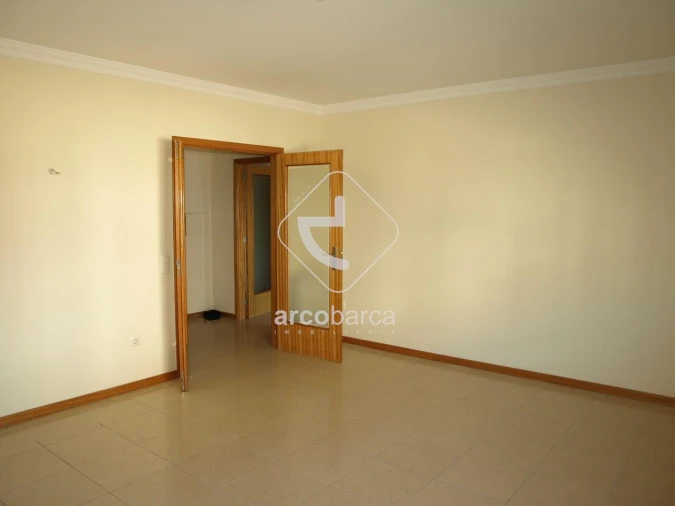 Apartamento T1 para Arrendamento em Ermesinde Foto 3