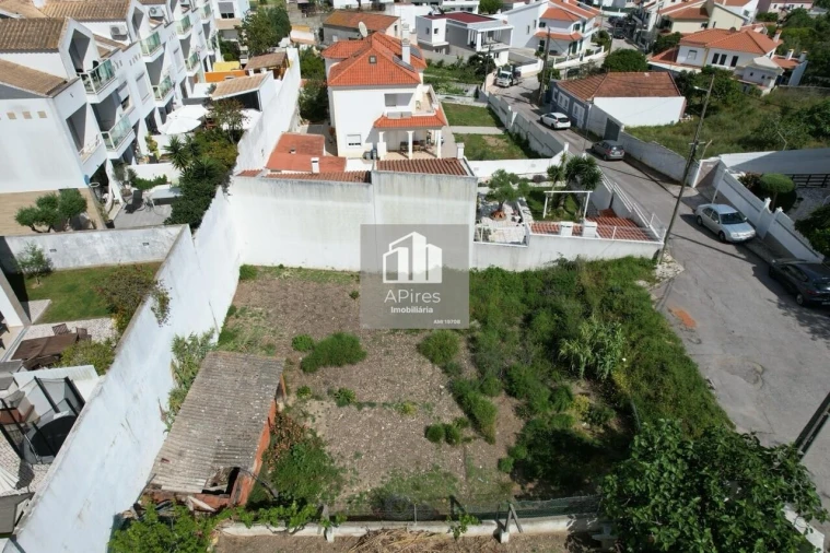 Terreno para Venda em Charneca de Caparica e Sobreda Foto 6