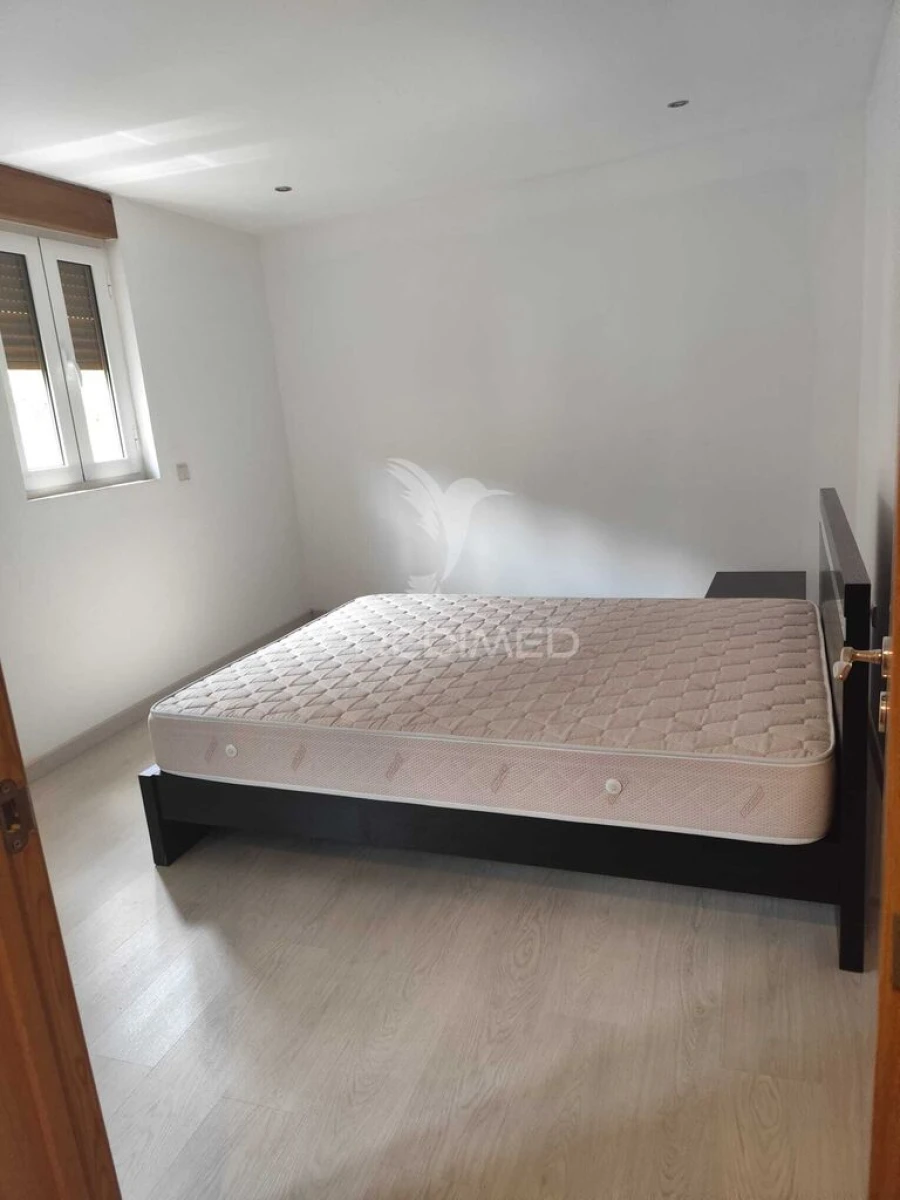 Moradia T4 para Venda em São João de Fontoura Foto 5