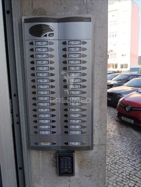 Apartamento T1 para Venda em Azeitão (São Lourenço e São Simão)