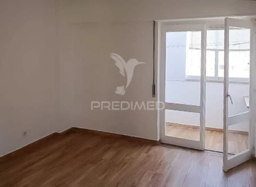 Apartamento T1 para Venda em Azeitão (São Lourenço e São Simão)