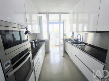 Apartamento T3 para Arrendamento em Belém