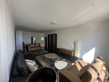 Apartamento T3 para Arrendamento em Belém