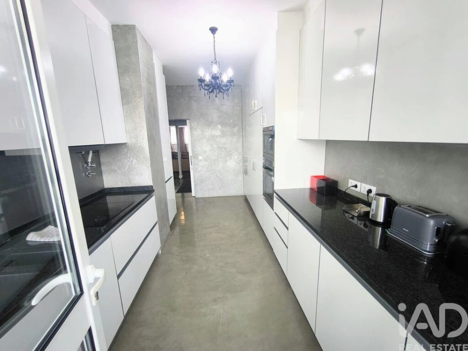 Apartamento T3 para Arrendamento em Belém Foto 12
